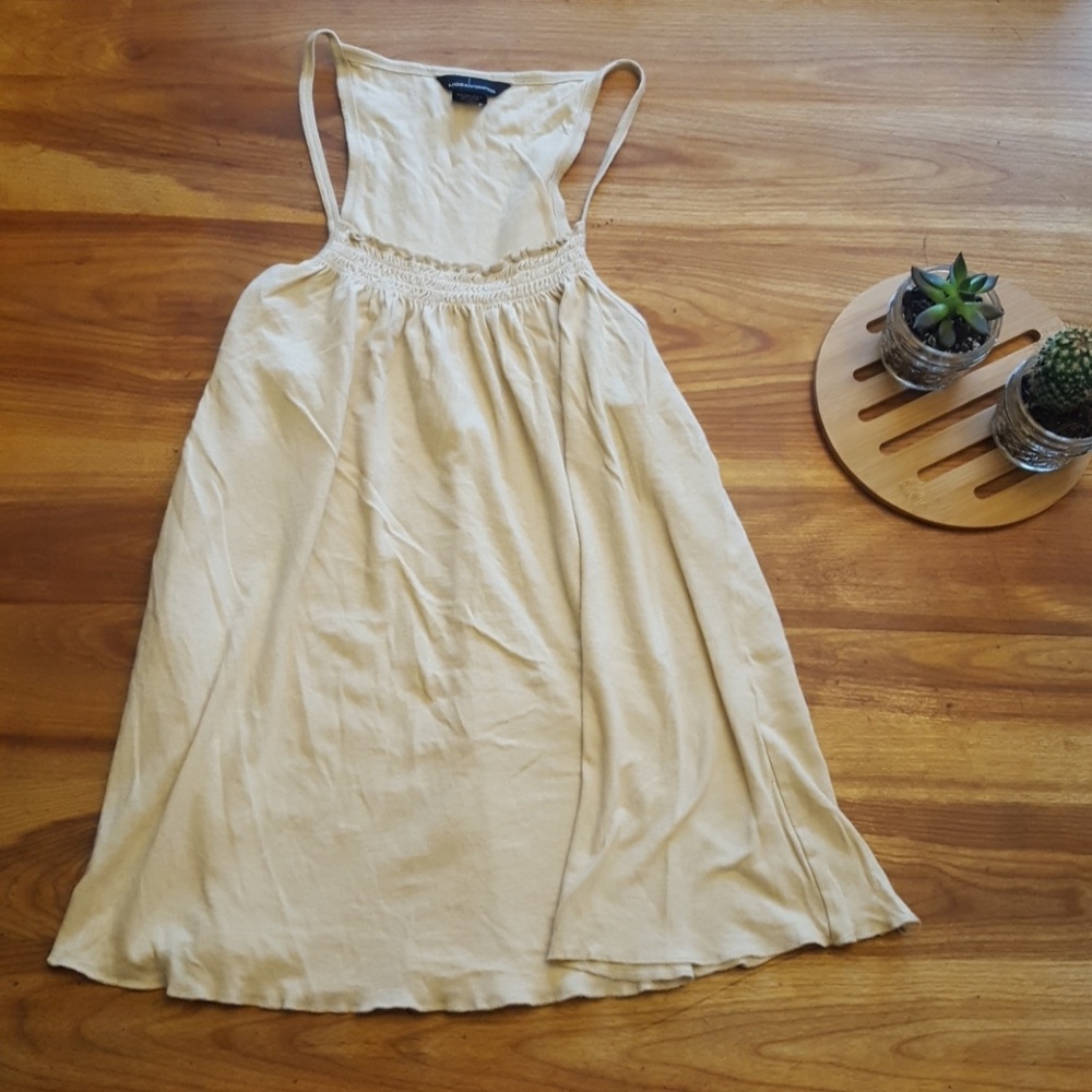 Moda International Tank